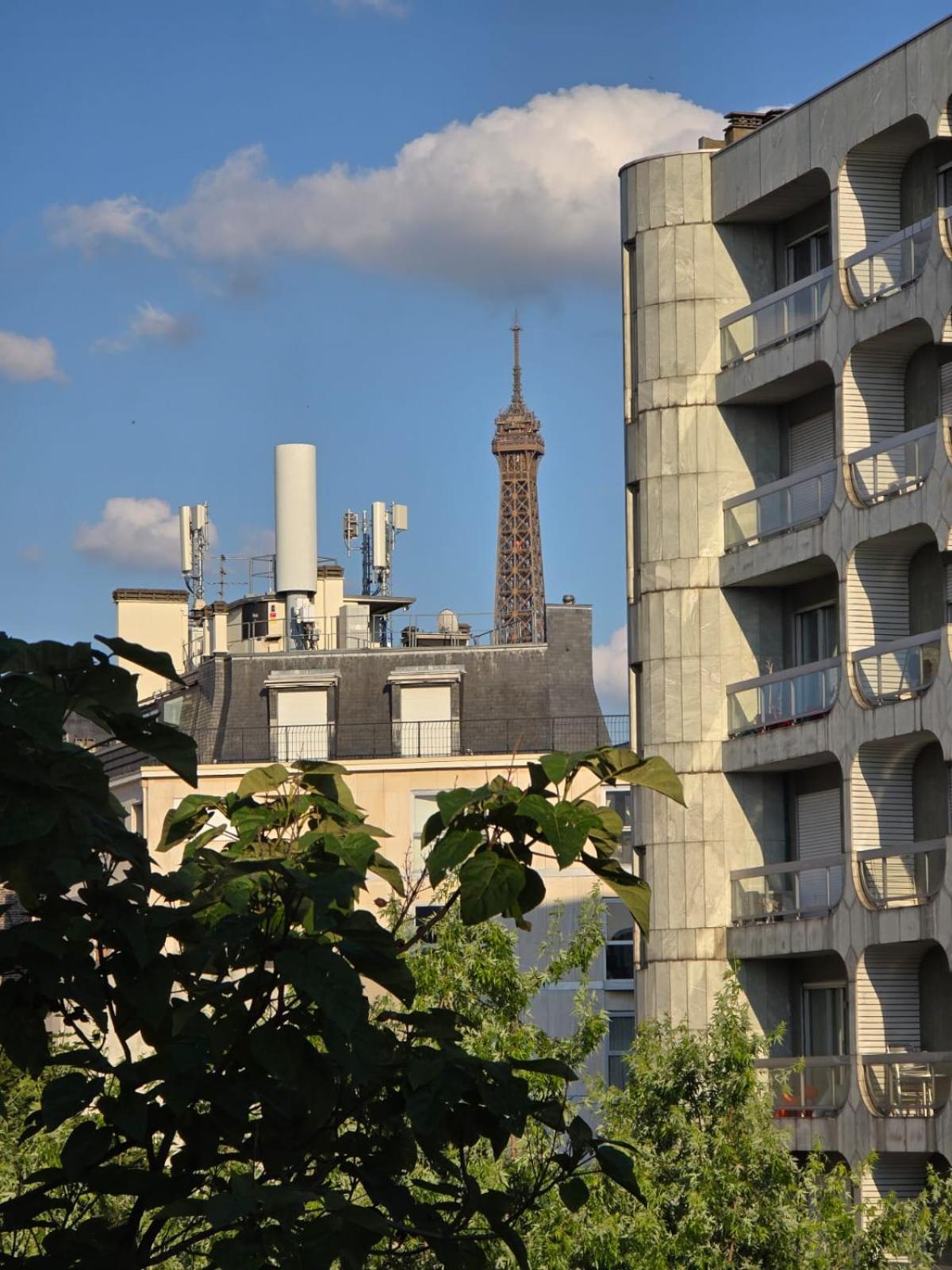 Appartamento Henri Martin, Vue Tour Eiffel Trocadéro Luxe Et Chic Parigi